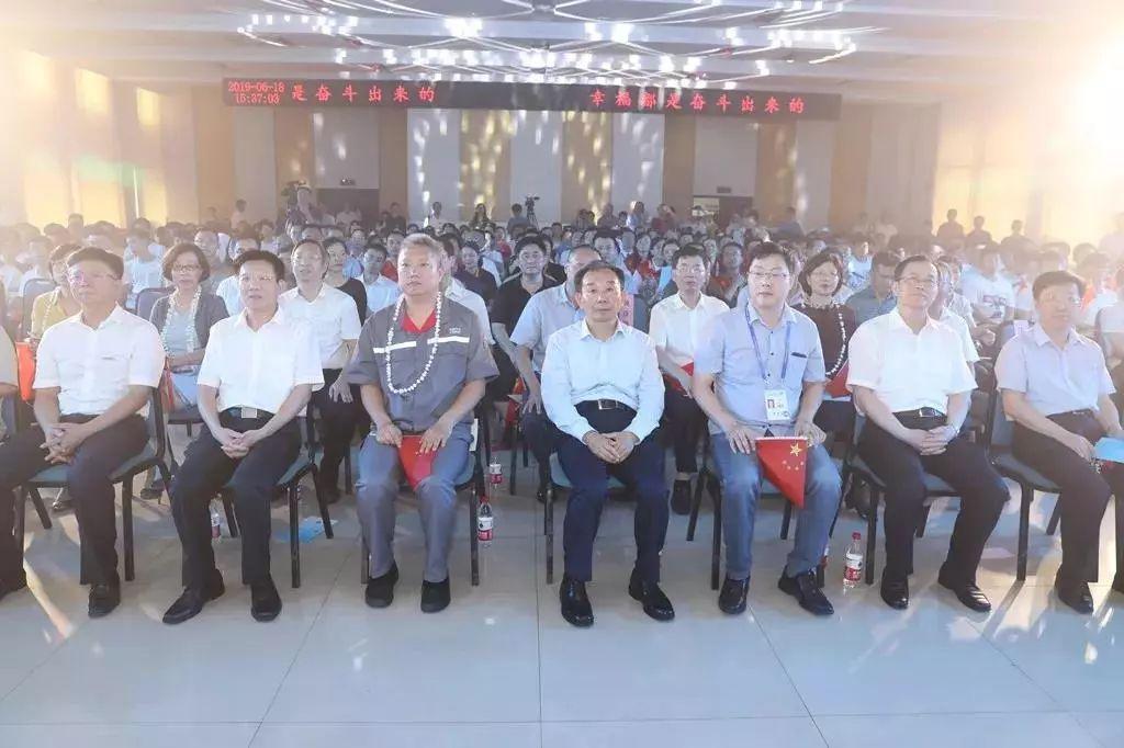 狀元論壇網(wǎng)址，探索知識(shí)海洋的導(dǎo)航燈塔，狀元論壇網(wǎng)址，知識(shí)海洋的導(dǎo)航明燈