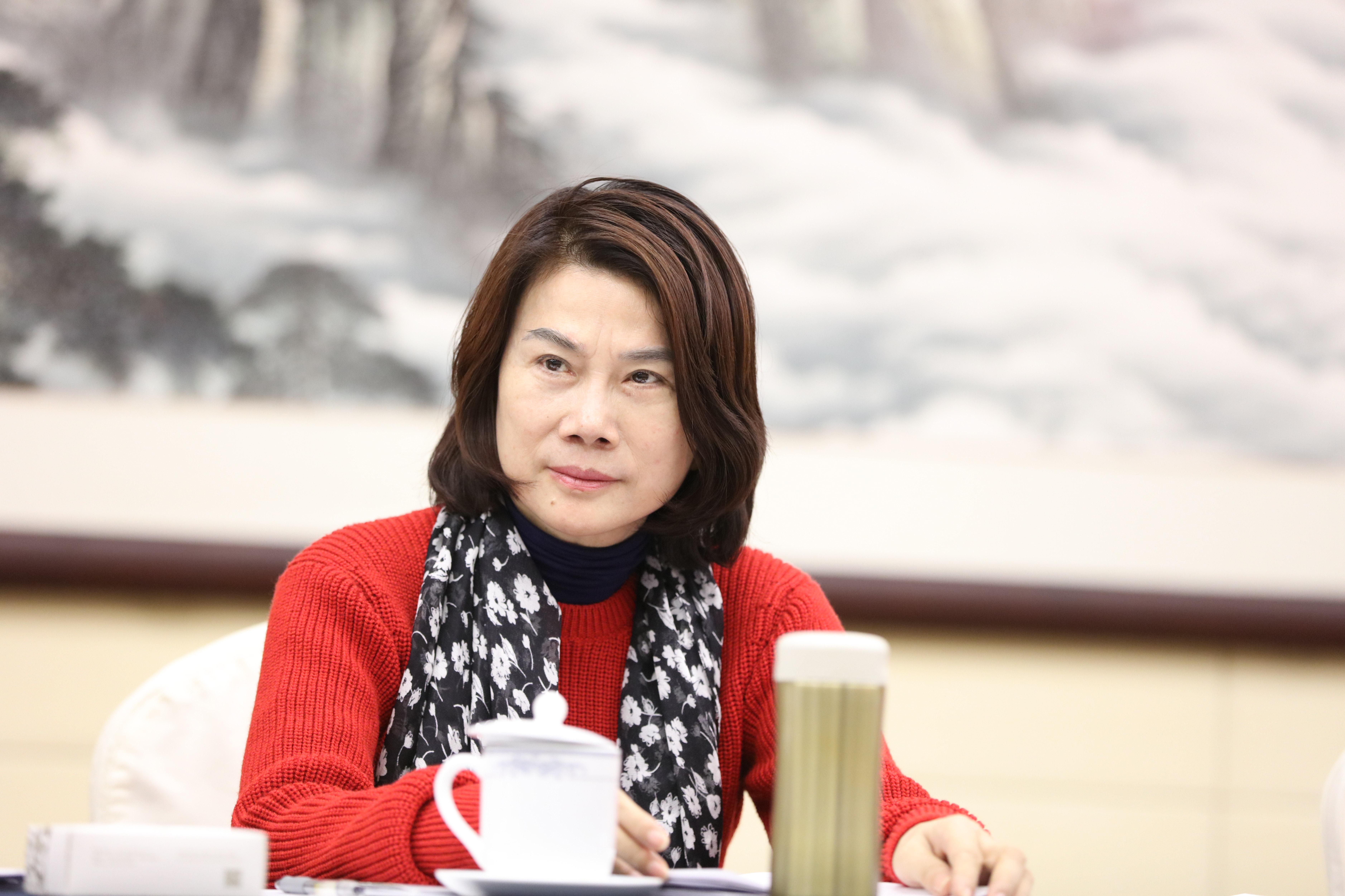 格力電器現(xiàn)在的董事長是誰？，格力電器現(xiàn)任董事長是誰？