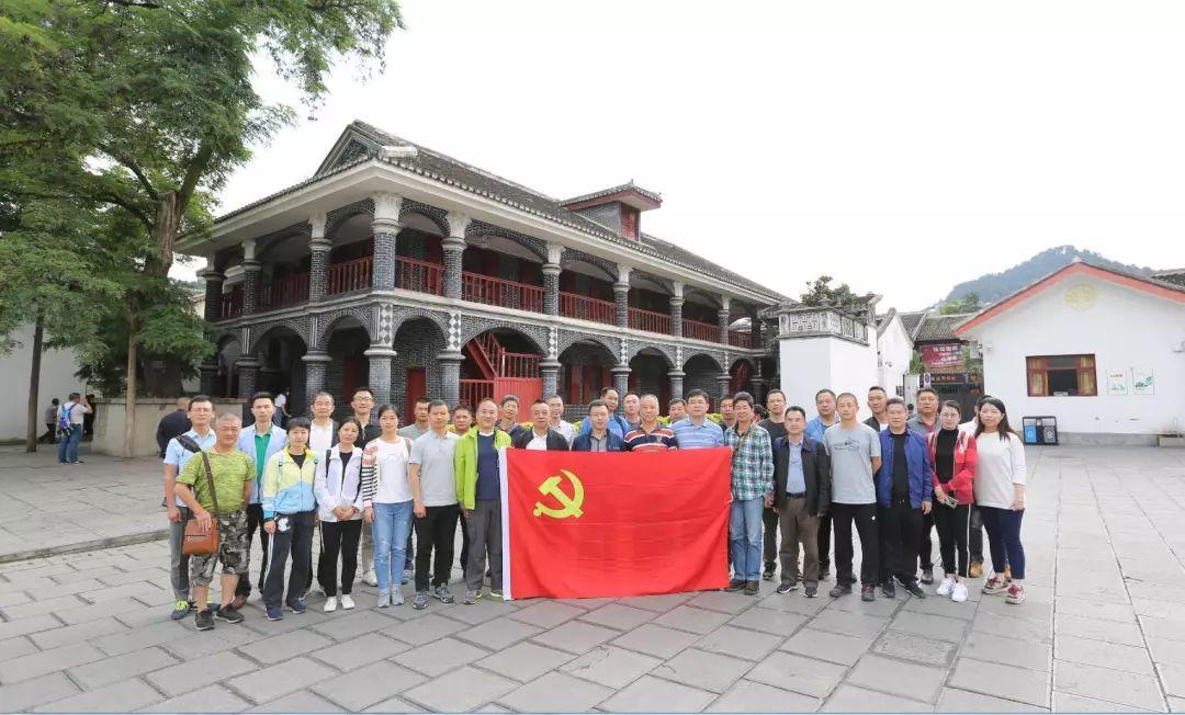 中國航油公司及其七個分公司的蓬勃發(fā)展，中國航油公司及七大分公司蓬勃發(fā)展紀(jì)實(shí)