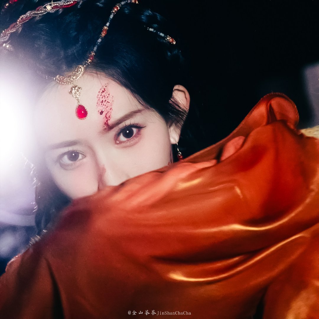 孟子義的面具，焊在臉上的文化符號(hào)與人生啟示，孟子義的面具，文化符號(hào)背后的深刻人生啟示