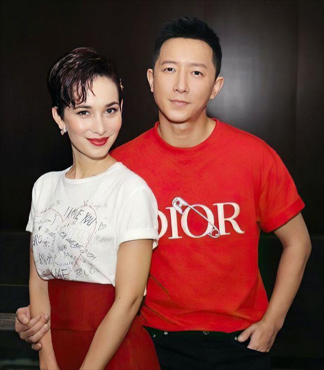 網(wǎng)曝阿嬌知三當(dāng)三，深度探究事件背后的真相，網(wǎng)曝阿嬌涉不當(dāng)行為真相揭秘，深度探究事件背后的真相