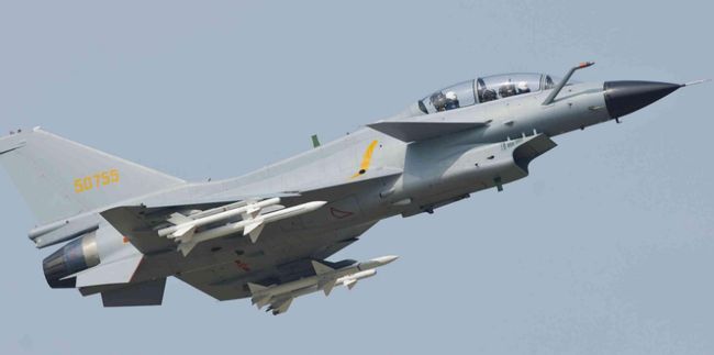 殲-10戰(zhàn)斗機，一架未售的傳奇，殲-10戰(zhàn)斗機，傳奇之翼未展銷的榮耀戰(zhàn)機