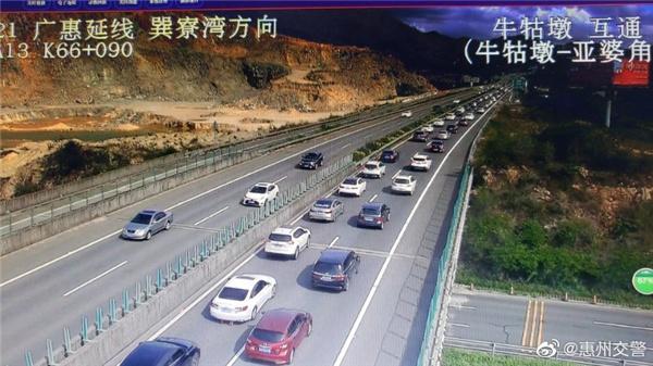 關(guān)于新澳門一碼一碼，100準(zhǔn)確性的探討與警示，澳門一碼一碼準(zhǔn)確性探討與警示，警惕風(fēng)險(xiǎn)，切勿輕信承諾的百分百準(zhǔn)確性