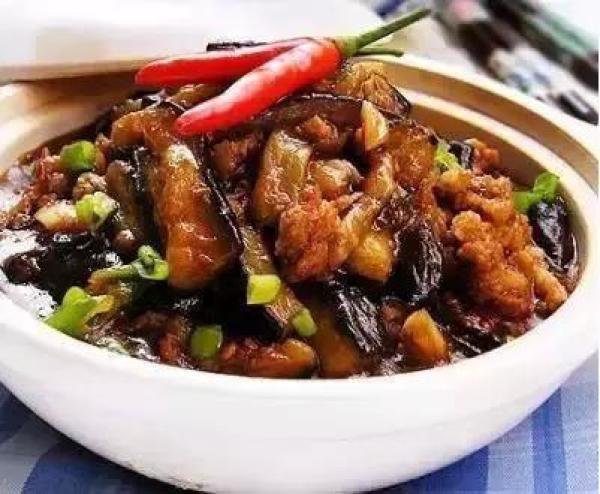 做菜大全家常菜做法，簡單美味，輕松上桌，家常美食輕松做，簡單美味家常菜做法指南