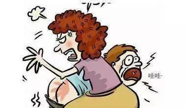 女子遭輪流打屁股事件，深度解析與反思，女子遭輪流打屁股事件，深度剖析與反思