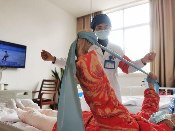健身房私教培訓班，塑造健康生活的專業(yè)指南，健身房私教培訓班，塑造健康生活終極指南