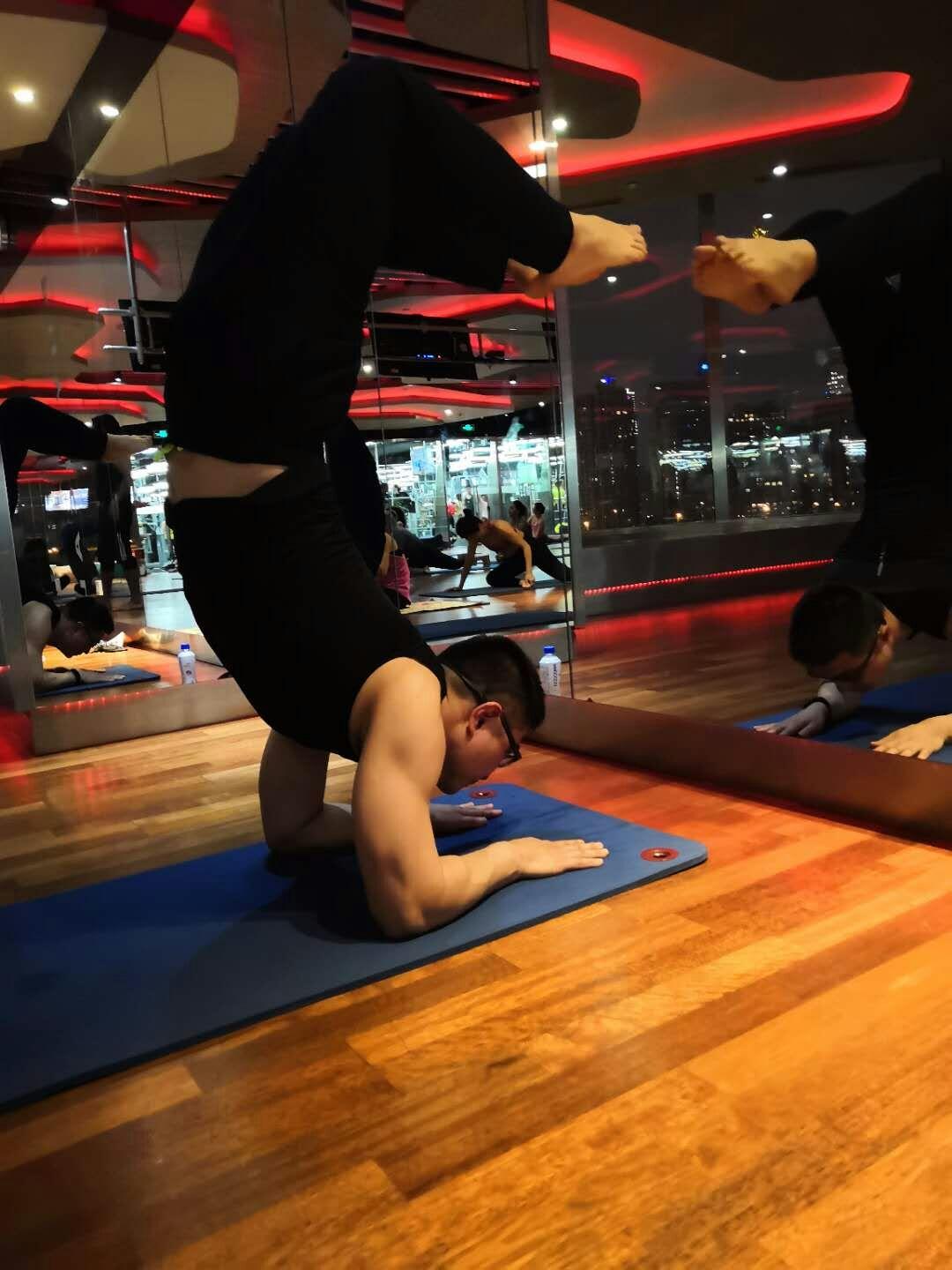 中年女性瑜伽初級動作，探索身心的平衡與和諧，中年女性瑜伽初級動作，探索平衡與和諧之道