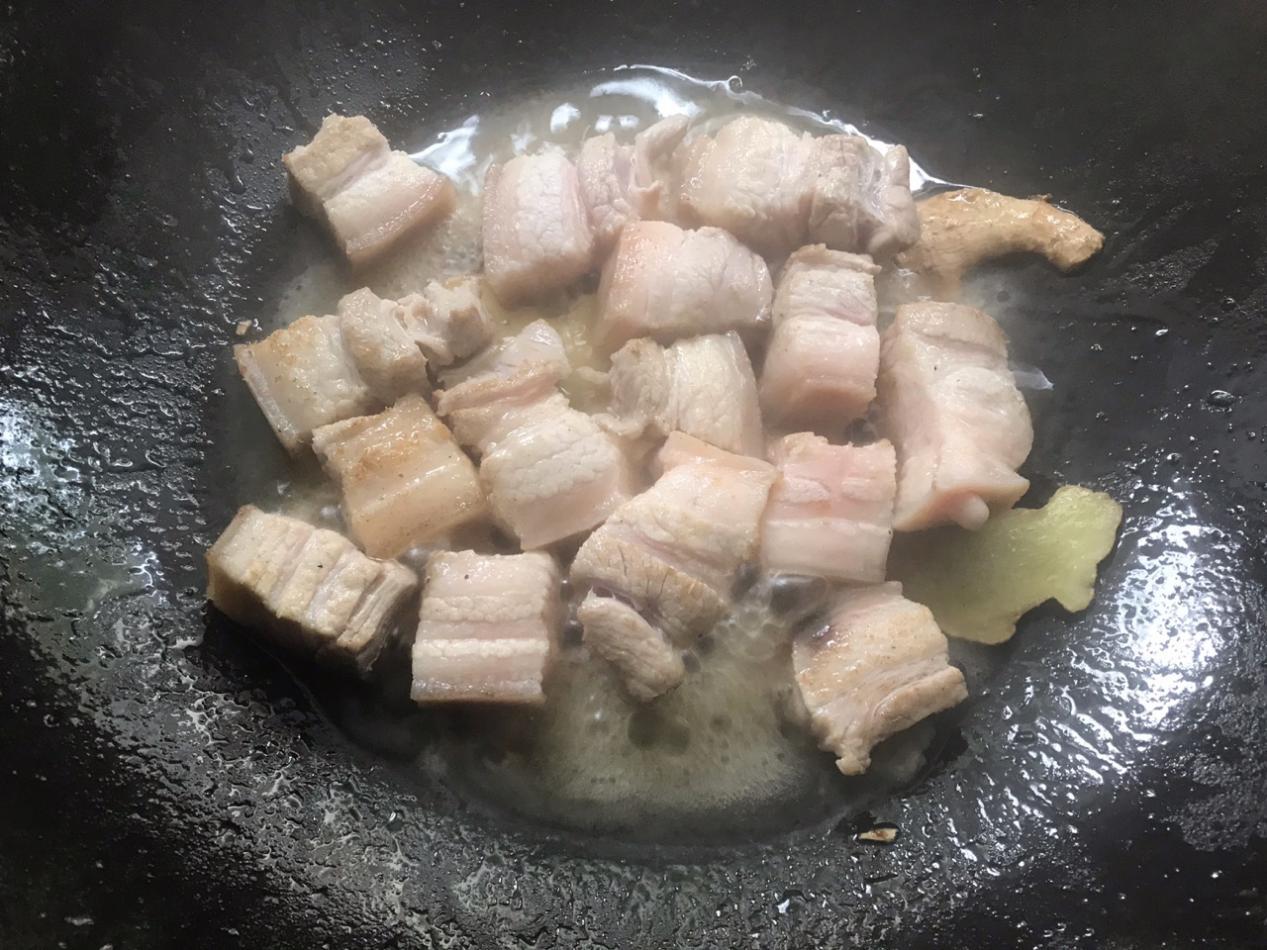 家常紅燒肉的做法，一道美味佳肴的烹飪指南，家常紅燒肉烹飪指南，美味佳肴的制作方法