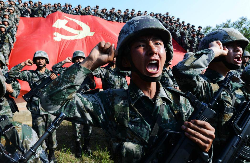 中國人民解放軍的宗旨和任務，守護國家安全，服務人民利益，中國人民解放軍，守護國家安全，踐行服務人民宗旨與任務