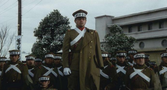 海軍與陸軍待遇區(qū)別之探討，海軍與陸軍待遇差異探討，解析待遇差異的背后原因與影響