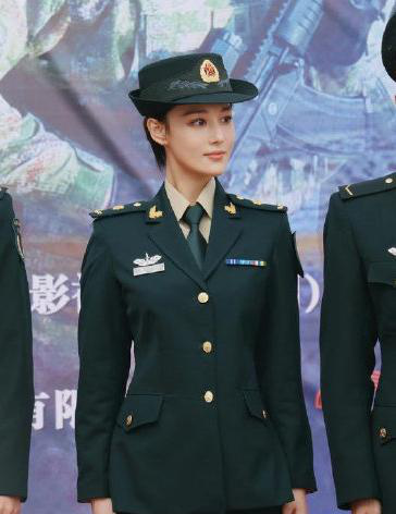 火箭軍軍服圖片，展現(xiàn)新時(shí)代軍人的風(fēng)采與榮耀，火箭軍軍服展示新時(shí)代軍人風(fēng)采與榮耀圖片