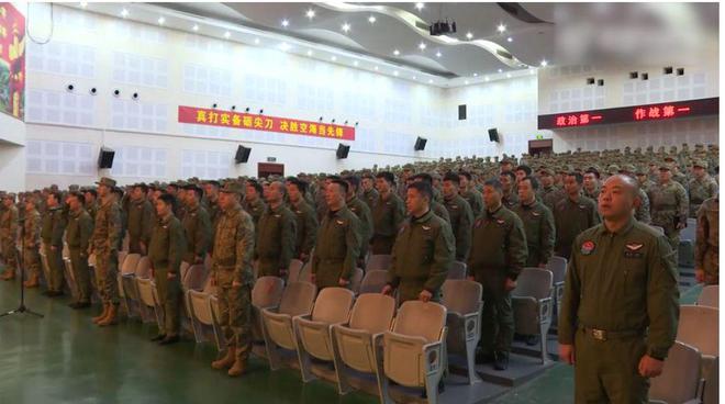 解放軍東部戰(zhàn)區(qū)備戰(zhàn)打仗，堅定捍衛(wèi)國家主權與安全的決心與實力，解放軍東部戰(zhàn)區(qū)備戰(zhàn)行動，捍衛(wèi)國家主權與安全的決心與實力展示