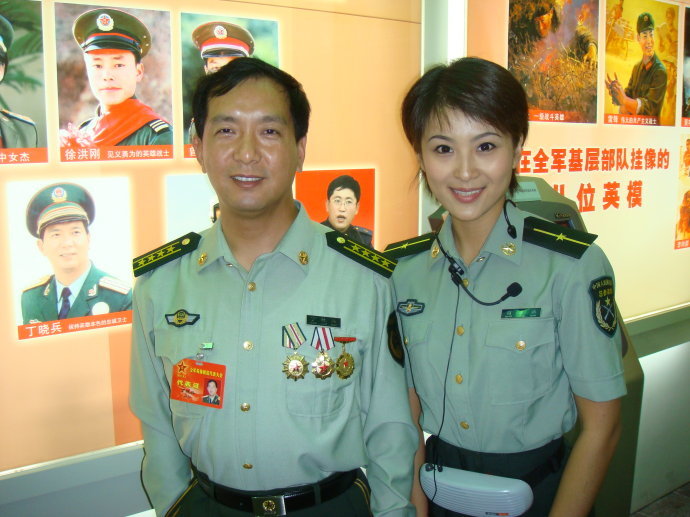 丁曉兵、陶婉珠與掌橋科研，探索科技前沿的卓越團(tuán)隊(duì)，掌橋科研卓越團(tuán)隊(duì)，丁曉兵、陶婉珠共探科技前沿之路