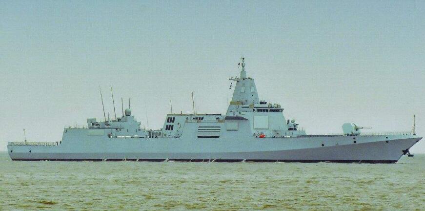 海軍70周年閱艦式中的明星戰(zhàn)艦，中國海軍新型導(dǎo)彈驅(qū)逐艦055的榮耀時刻，中國海軍新型導(dǎo)彈驅(qū)逐艦055在70周年閱艦式中的榮耀瞬間