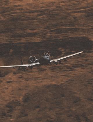 探索A-10攻擊機的壯麗身影，圖片展示與解析，A-10攻擊機壯麗身影揭秘，圖片展示與深度解析