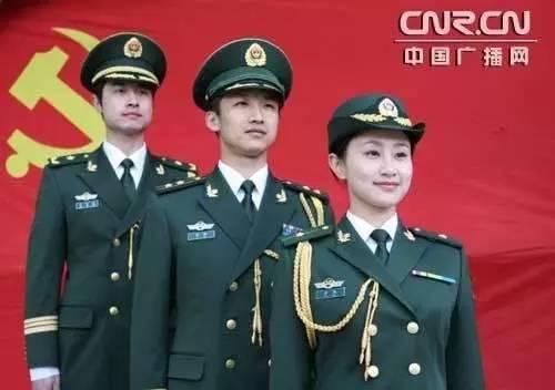武警士官服裝圖片，歷史、設(shè)計(jì)及其象征意義，武警士官服裝，歷史、設(shè)計(jì)、象征意義全解析