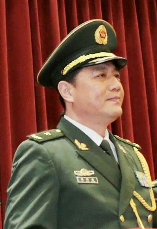 盛建忠晉升少將，榮耀與責(zé)任的升華，盛建忠晉升少將，榮耀與責(zé)任的交匯點(diǎn)